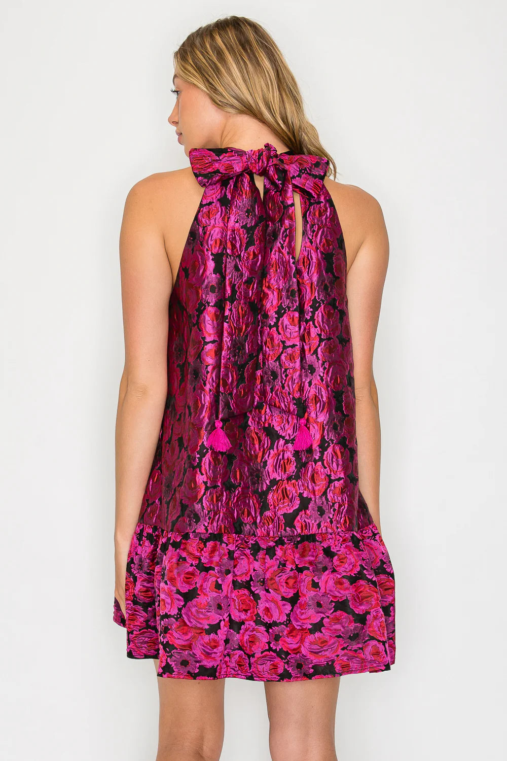 Meet Me In Santorinin Heras Garland Halter Dress