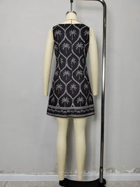 Short and elegant embroidered vest dress
