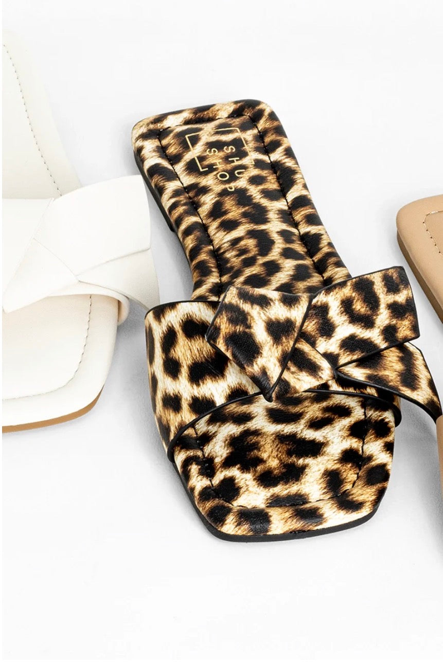 Shushop- Diana Leopard Print
