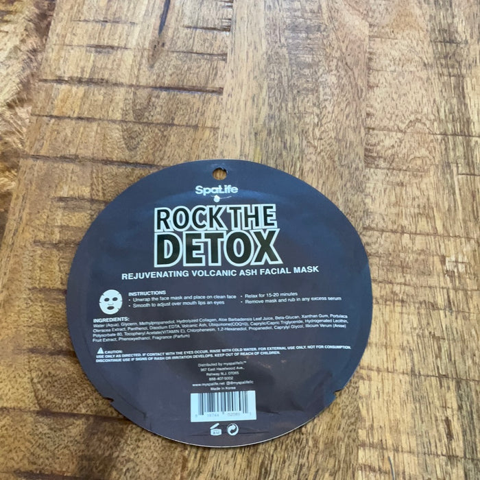 Rock the Detock Facial Mask