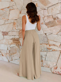 Loose and drape look Wide-leg pants