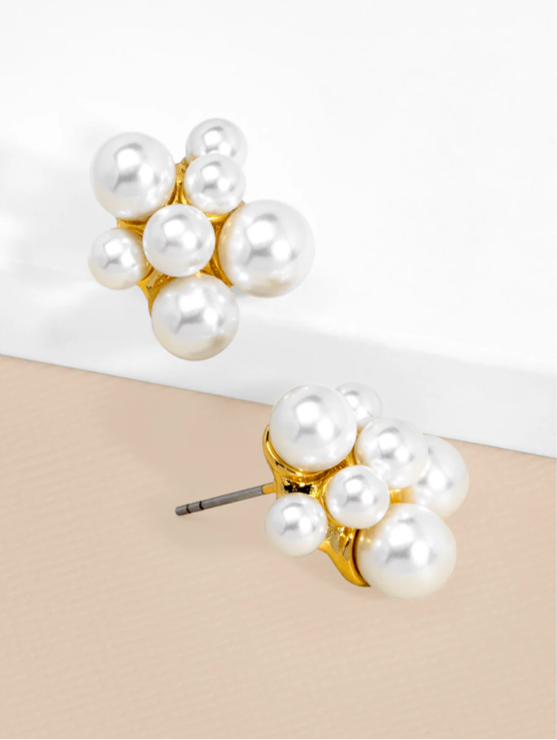 Pearl Cluster Stud Earrings