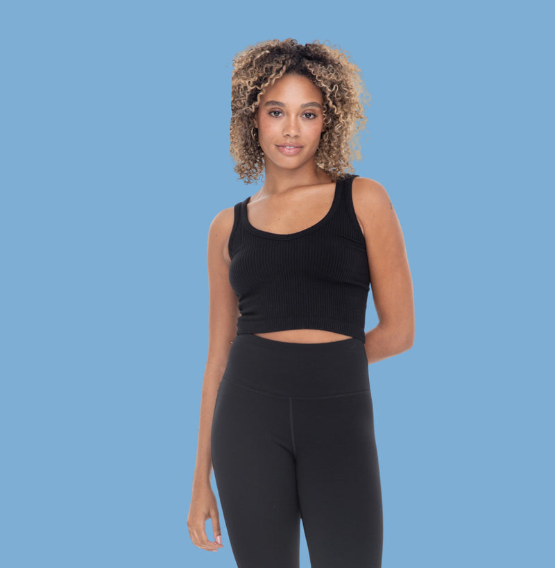 Curvy Ribbed Black Sports Tank