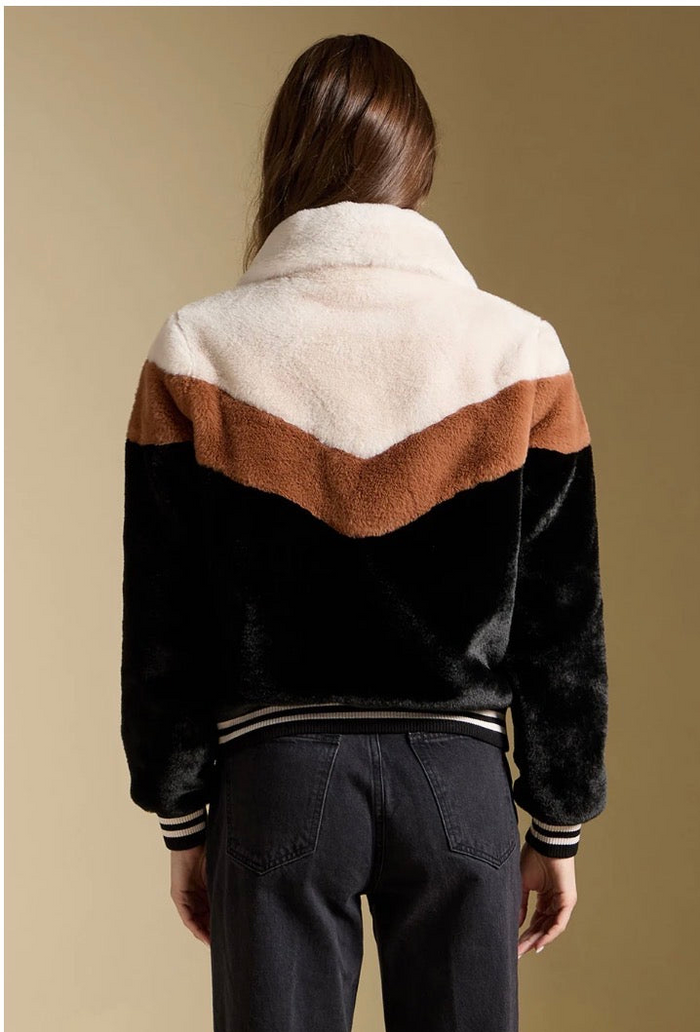 KAIRA JACKET