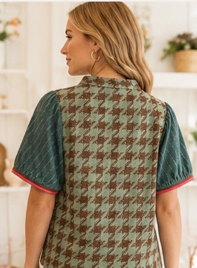 Hunter Green Houndstooth Jacquard Top