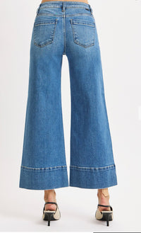 Rise- Mid Rise Crop Wide Pintuck Front Jeans