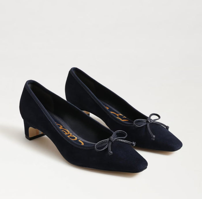 Sam Edelman Rinda Pointed Toe Pump