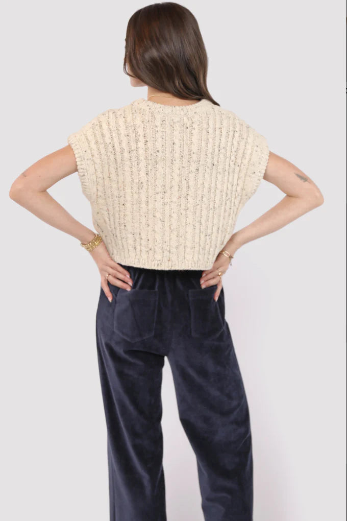 Sadie & Sage Effortless Cable Knit Sweater Tank- Oatmeal Melange
