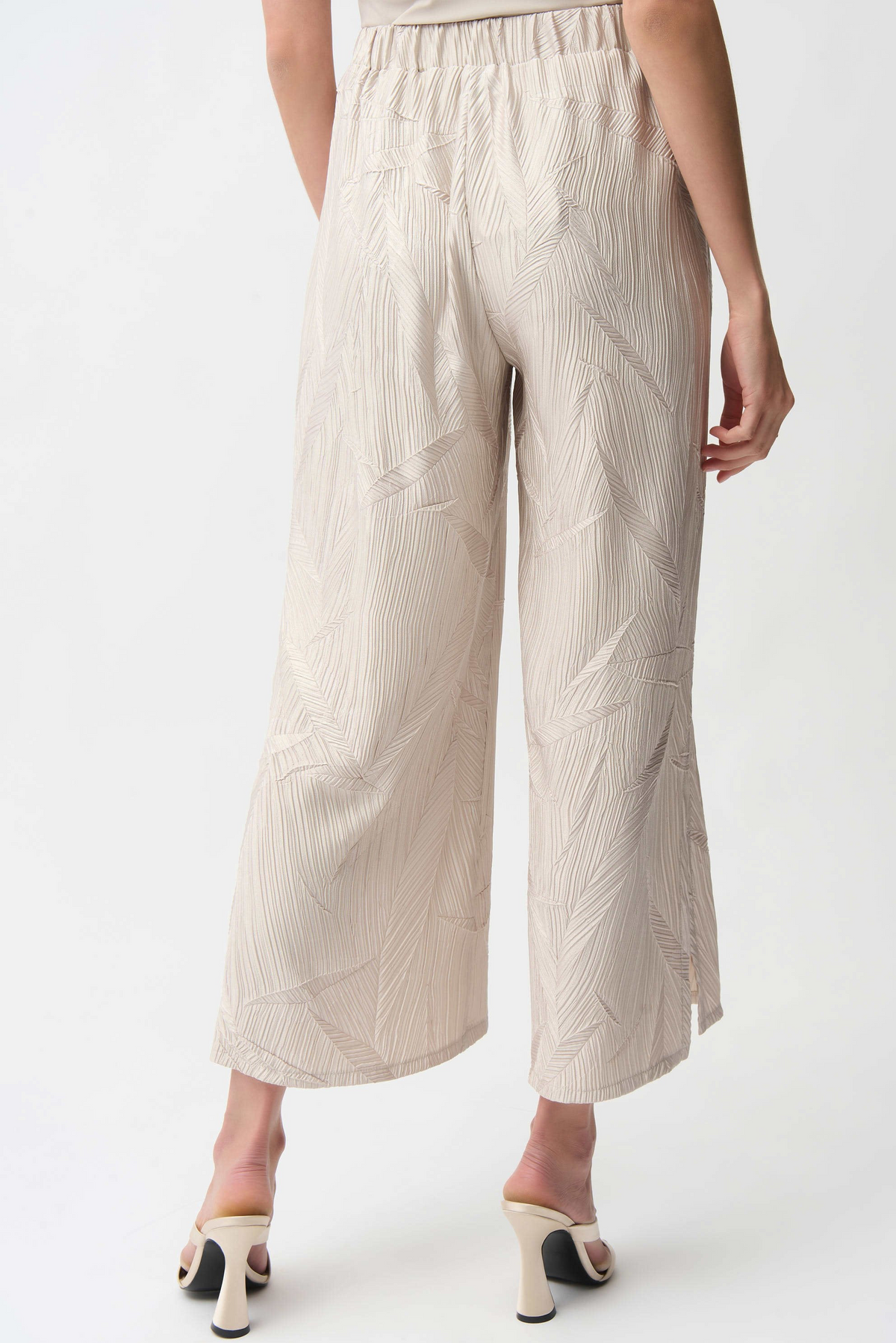Joseph Ribkoff-Pleated Satin Boxy Pull-On Culotte Pants